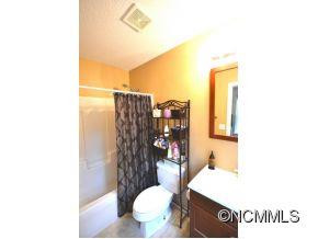 440 Meadowlark Lane - Photo 18
