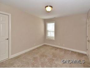 22 FLORIAN LANE - Photo 4