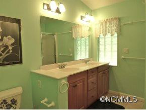 611 FOX RUN ROAD - Photo 11