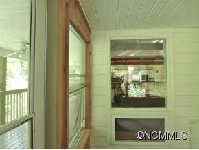 611 FOX RUN ROAD - Photo 13