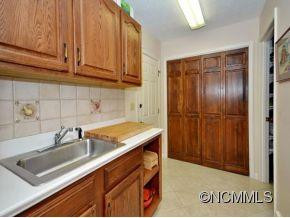 100 PHEASANT RUN - Photo 11