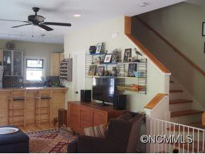 46 Waynesville - Photo 11