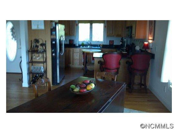 23A Bear Cliff Village Dr - Photo 8