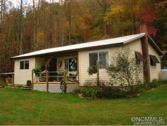 156 Levi Lane