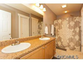 110 Fairview Oaks Lane - Photo 13