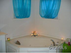 427 Spring Hollow Drive - Photo 3