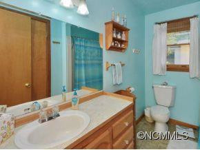 1192 FISHER LANE - Photo 9