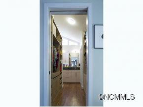 549 Sunset Drive - Photo 14