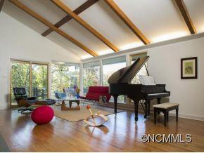 549 Sunset Drive - Photo 3