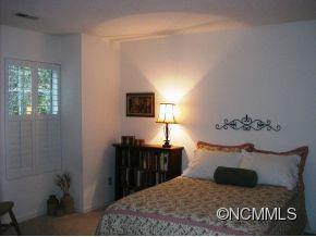 107 Thistle Knoll Ct - Photo 13
