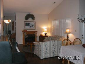 107 Thistle Knoll Ct - Photo 3
