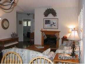 107 Thistle Knoll Ct - Photo 4