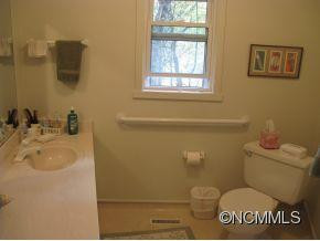 419 Chancery Lane - Photo 18