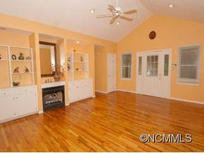 119 DOMENO DR - Photo 2