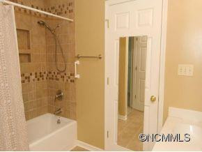 119 DOMENO DR - Photo 11