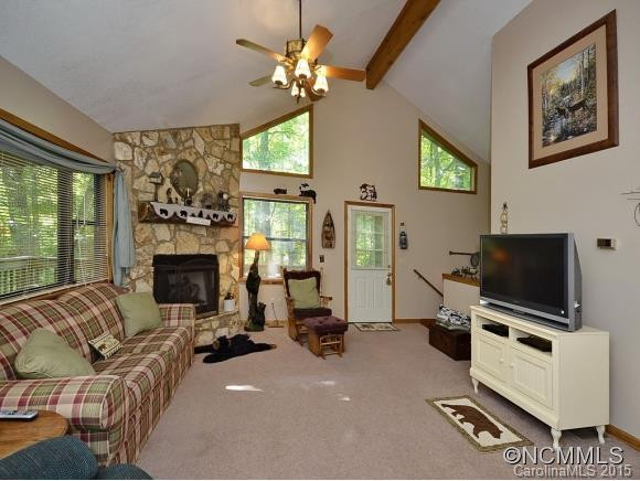 1358 Dogwood Drive - Photo 4