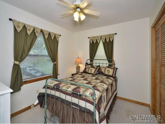 1358 Dogwood Drive - Photo 6