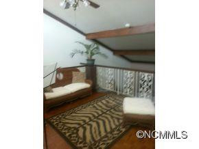 6 Lakemoor Lane - Photo 4