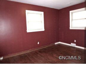 1166 ALLENS CREEK ROAD - Photo 15