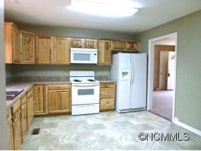 1166 ALLENS CREEK ROAD - Photo 6