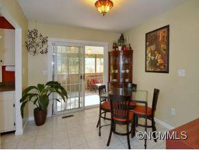 810 KNOLLWOOD DRIVE - Photo 5