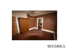 131 Broad St - Photo 5