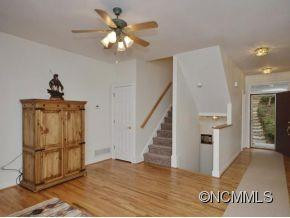 147 SKYVIEW CIRCLE - Photo 6