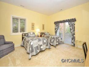 352 KENMURE DRIVE - Photo 18