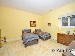 352 KENMURE DRIVE - Photo 20