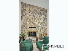 352 KENMURE DRIVE - Photo 5