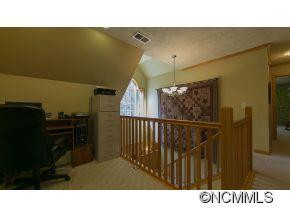 59 Woodcrest Drive - Photo 13