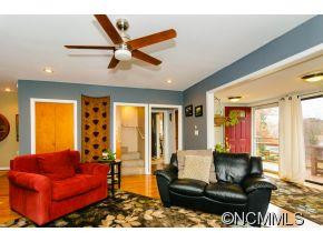41 Hudson St - Photo 10