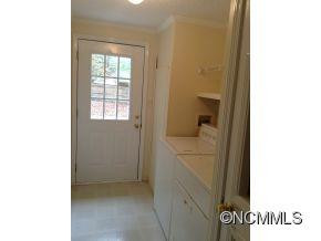 122 Fairlane Drive - Photo 14