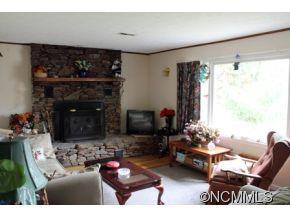 6635 Willow Road - Photo 2