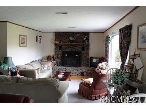6635 Willow Road - Photo 3