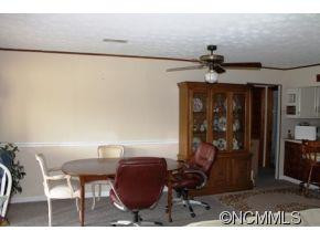 6635 Willow Road - Photo 7