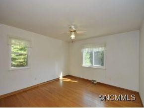 19 MAYFIELD ROAD - Photo 8