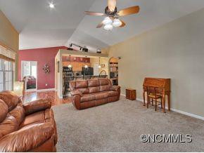 183 KARLA CIRCLE - Photo 4