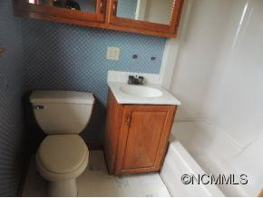 372 Ferry Road - Photo 3
