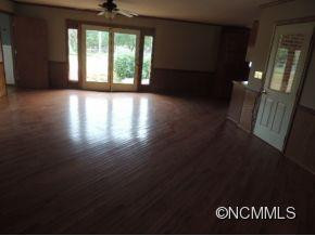 372 Ferry Road - Photo 9
