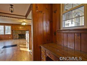101 Raleigh - Photo 8