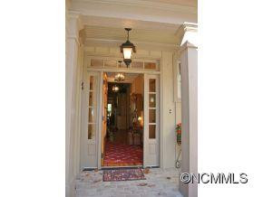110 Unole Court - Photo 2