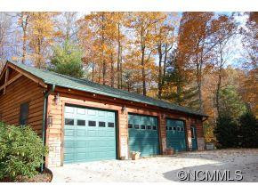 154 McElrath Road - Photo 2