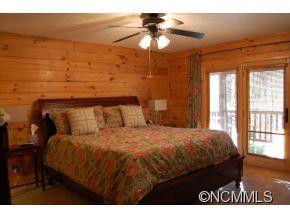 154 McElrath Road - Photo 8