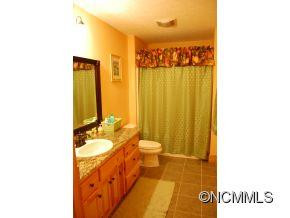 154 McElrath Road - Photo 10