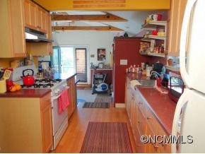 47 Lakeshore Drive - Photo 3
