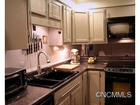 32 Ravencroft - Photo 9