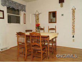 421 COMET DRIVE - Photo 7