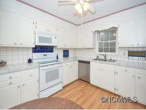322 S. RUGBY ROAD - Photo 6