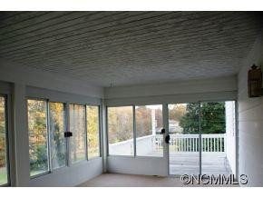 31 Sherwood Forest Drive - Photo 6